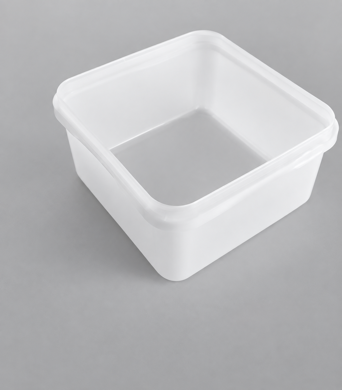 2.4L SQURE PLASTIC FOOD STORAGE CONTAINERS WITH LID